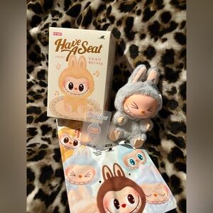 Labubu Have A Seat 🩶